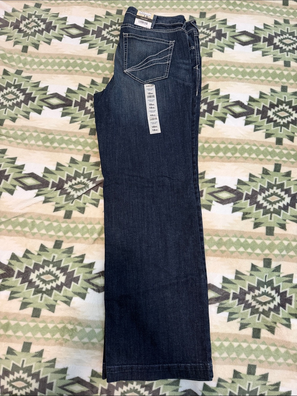 Dark Blue Women's Straight-Leg Jeans - Brand: Ariats